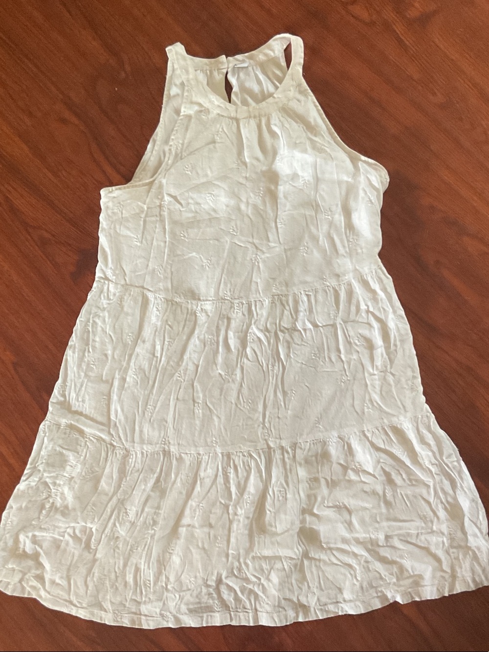 Old Navy White Sleeveless Tiered Dress with back button closure size large